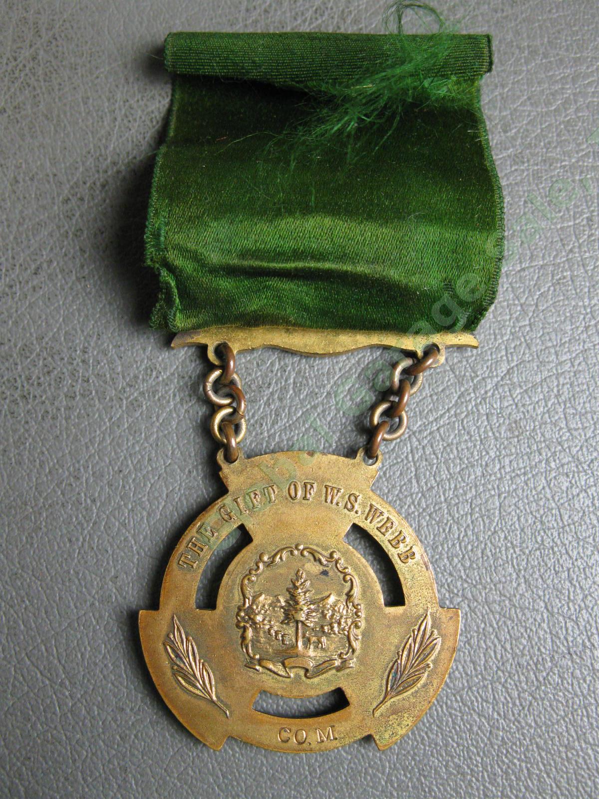 1st Vermont Volunteer Infantry Spanish American War 1898 Enamel Veteran Medal NR 4