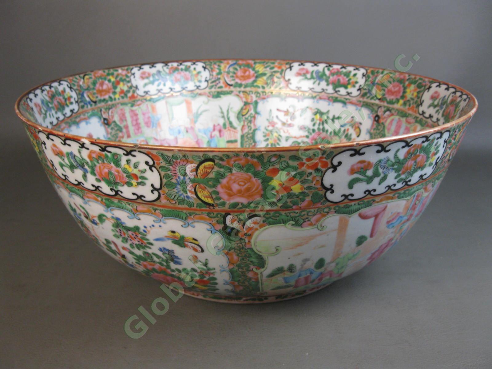 RARE Antique Chinese Early 19th C Large Famille Rose Medallion Punch Bowl 15" NR