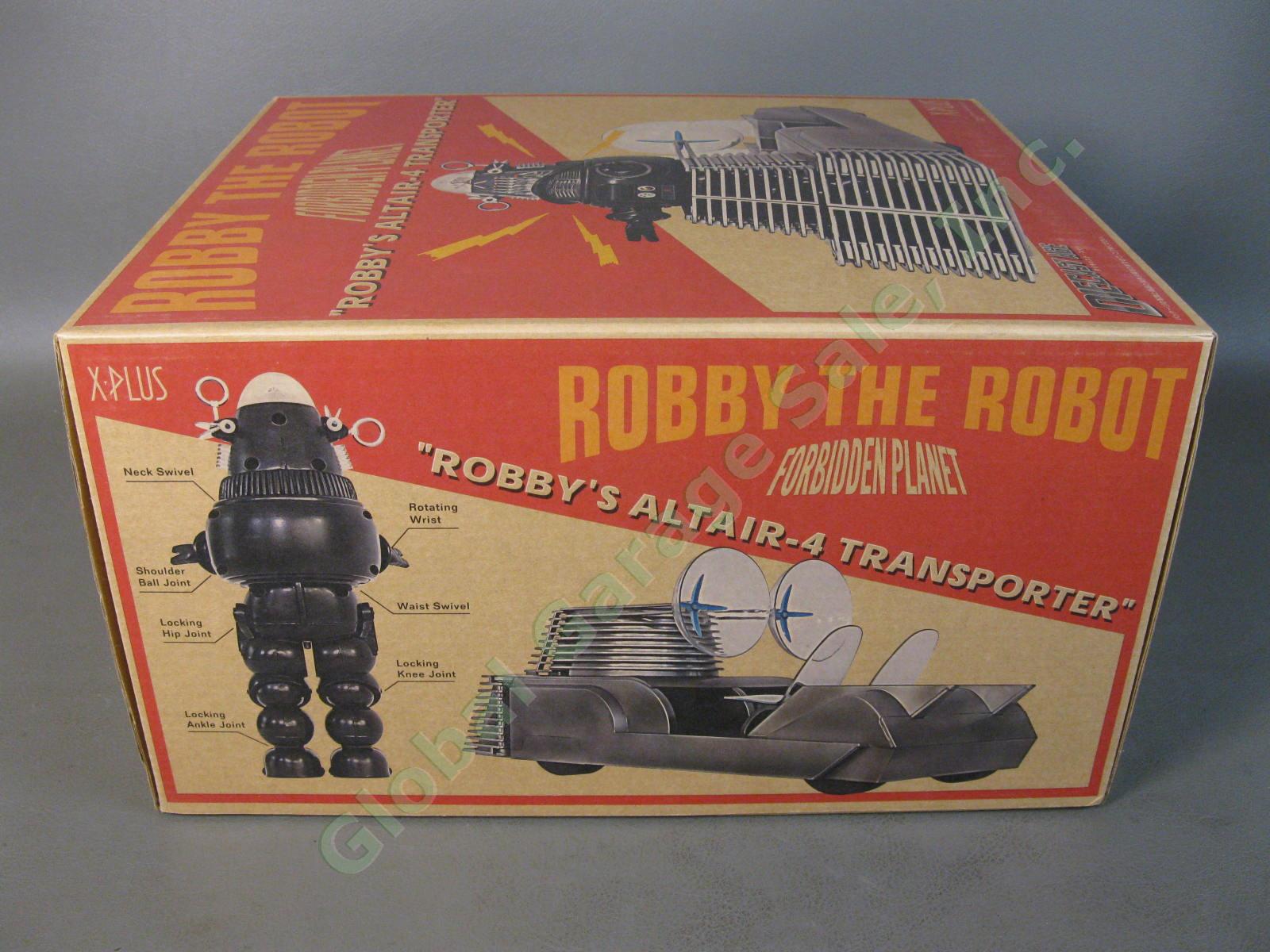 1956 Forbidden Planet Robby the Robot & Altair-4 Transporter 2006 X-Plus Sci-Fi 1