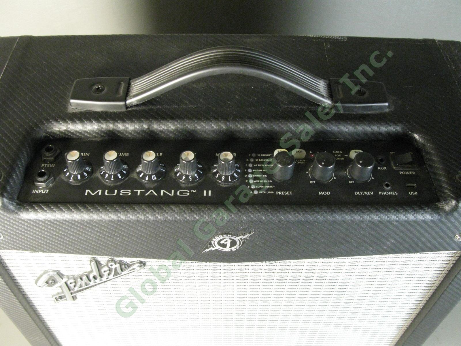 Fender Mustang II Guitar Amplifier 40W 8 Ohms 12" Speaker USB Onboard Effects NR 2