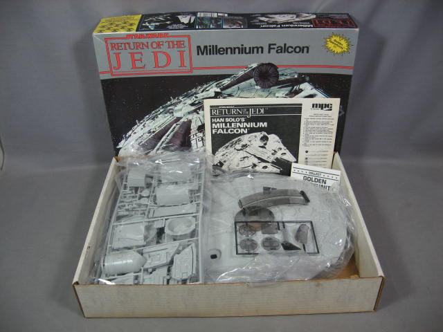 Vintage Star Wars Lot Millennium Falcon Playsets Models 9