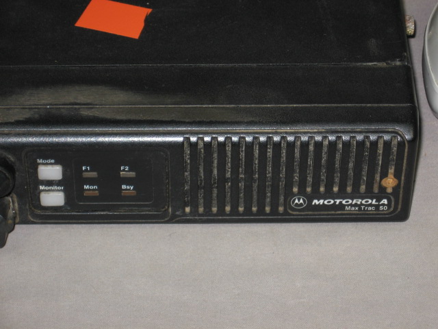 Motorola Maxtrac 50 25-Watt 2-Channel Mobile VHF Radio 1