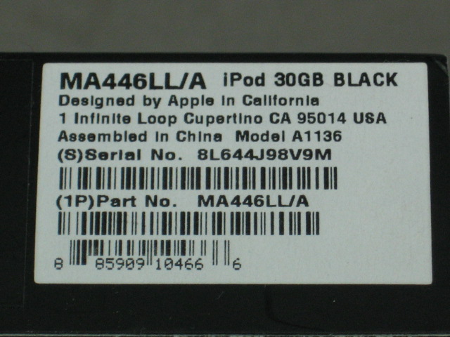 30GB Apple iPod Video MP3 Player 5th Gen Black W/ Box 1