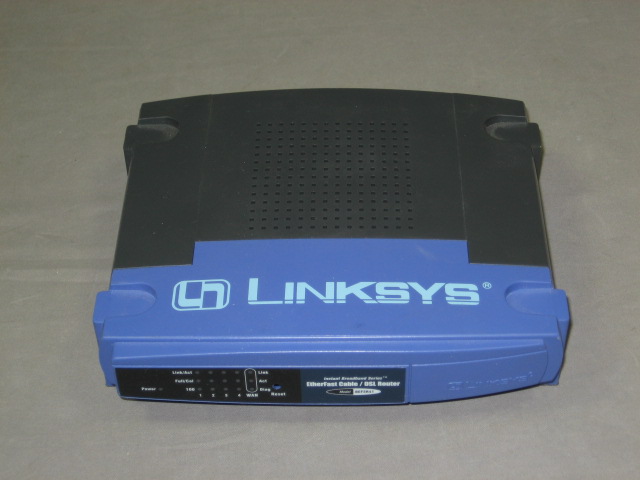 Netgear WGR614 v6 Linksys Wireless-G Router WRT54G + NR