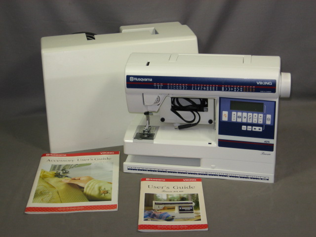 Husqvarna Viking Freesia 425 Sewing Machine W/ Case NR