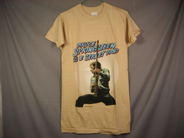 Bruce Springsteen 1975-85 Tour T-Shirts Program Buttons 8