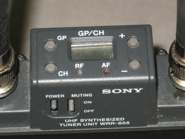 Sony WRT-808A 64 UHF Transmitter WRR-855B 62 Tuner Unit 3
