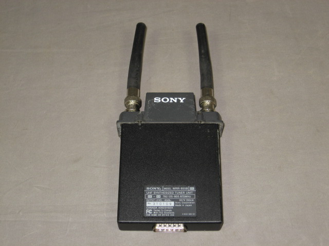 Sony WRT-822B 66 UHF Transmitter + WRR-855B Tuner Unit 1
