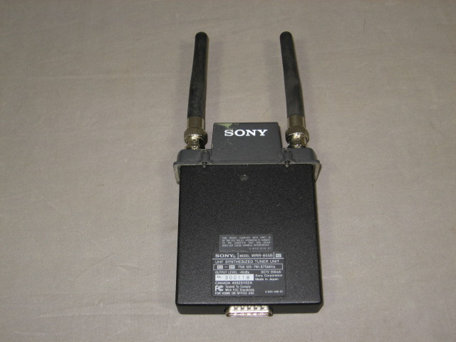 Sony WRT-822B 62 UHF Transmitter + WRR-855B Tuner Unit 1