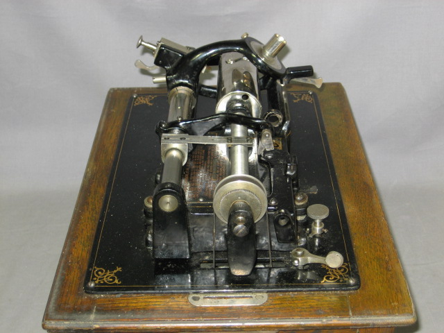 Rare Edison Triumph Model A Cylinder Phonograph + Horn 16