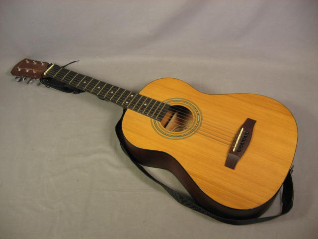 Fender Squier MA-1 MA1 3/4 Size Acoustic Guitar + Case+ 1