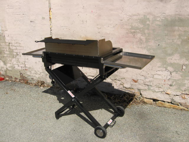 Brinkmann Portable Outdoor Tailgate Barbecue Gas Grill 5