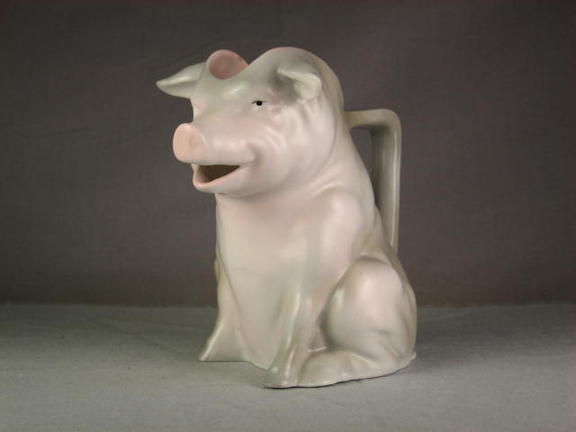 Vintage Royal Bayreuth Bavaria Pig Sow Swine Creamer NR