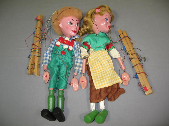 2 Vintage Pelham Puppets + Boxes Hansel & Gretel Set NR 1