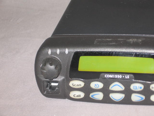 Motorola CDM1550 CDM 1550 LS 40 Watt UHF Trunking Radio 1