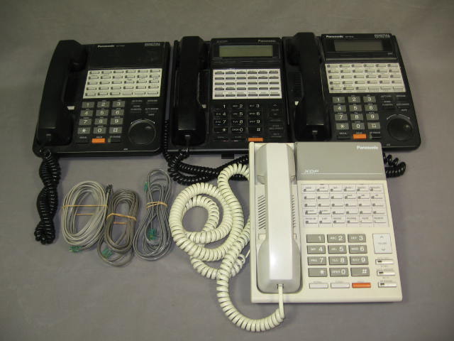 4 Panasonic Telephone Phones KX T7220 T7230 T7425 T7433