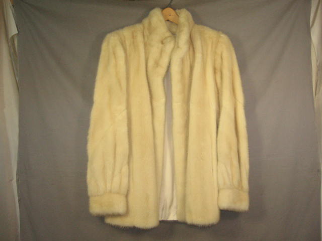 Ladies Vintage 3/4 Length White Mink Fur Coat Size Med