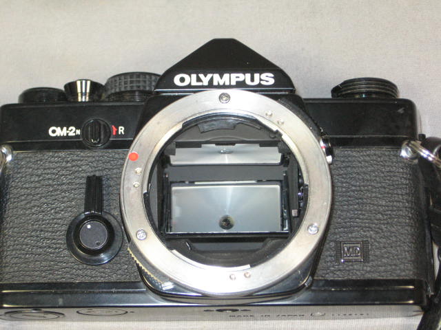 Olympus OM-2N OM2N MD 35mm SLR Film Camera 28-48mm Lens 8