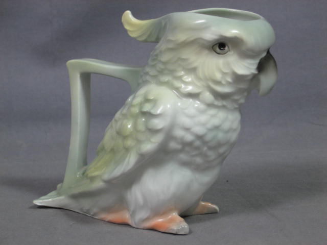 Vintage Royal Bayreuth Porcelain Bird Parrot Creamer 4" 1