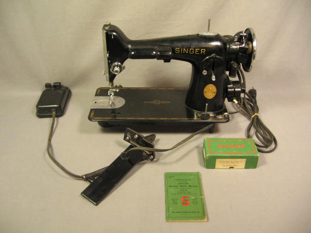 SINGER Sewing Machine Bentwood Carrying Wooden Case Knee Control 201 15  201-2 66