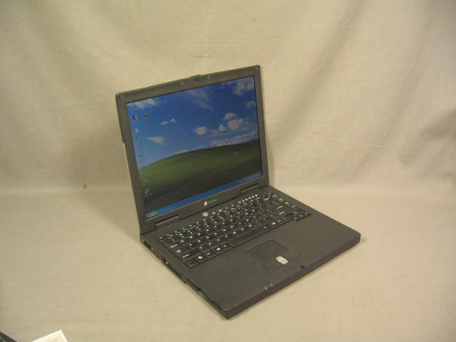 Gateway Solo 1450 Laptop 1.2GHz 256MB 20GB DVD 14" LCD+ 2