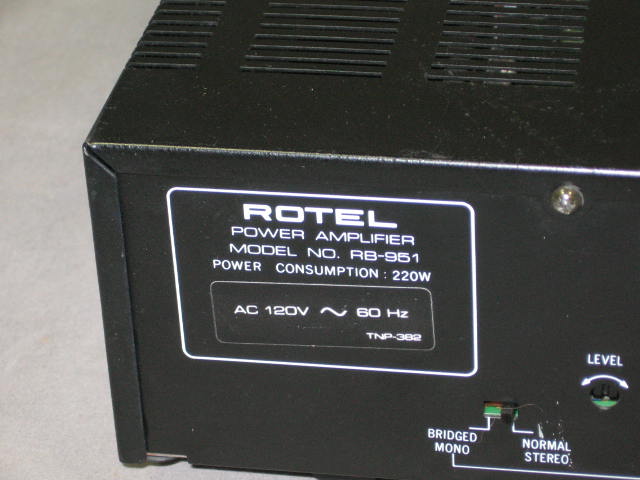 Rare Vintage Rotel Stereo Power Amplifier Amp RB-951 NR 7