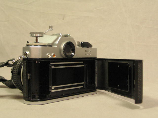 Nikon EL2 EL 2 35mm SLR Film Camera Nikkor 50mm Lens ++ 11