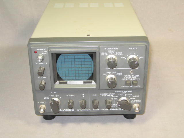 Kenwood SM-220 Ham Radio Station Monitor Oscilloscope + 1
