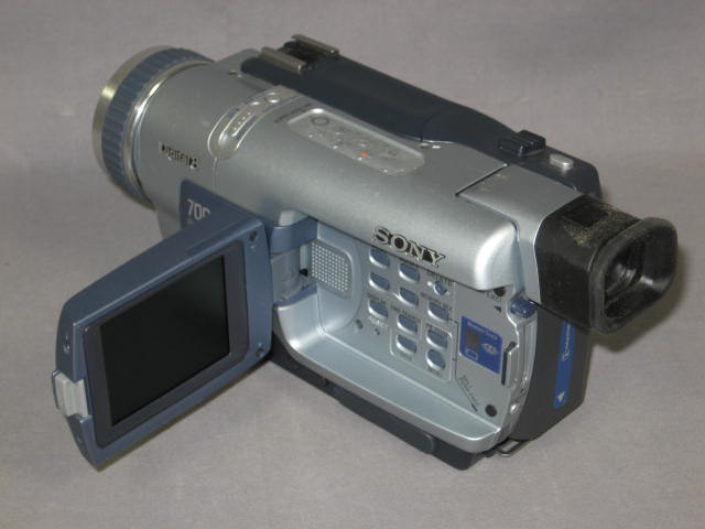 Sony DCR-TRV330 Digital8 Quasar VM-L153 +LXI Camcorders 9