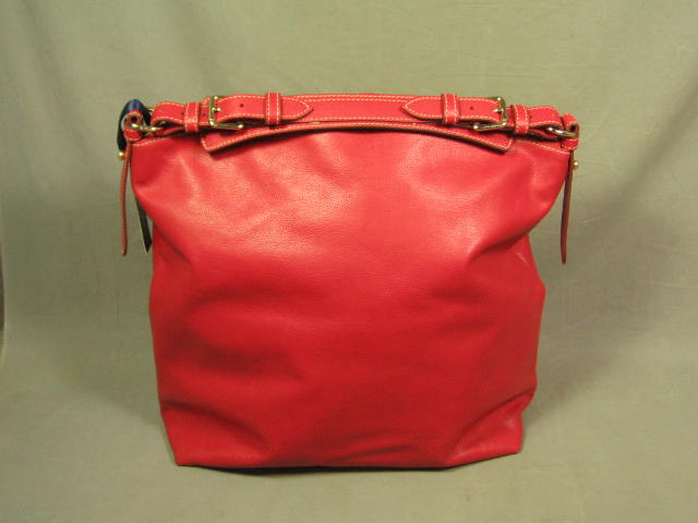NWT Dooney & Bourke Red Large Zipper Pocket Sac Bag NR 3
