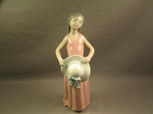 Lladro Dreamer Girl With Hat #5008 Retired Figurine NR