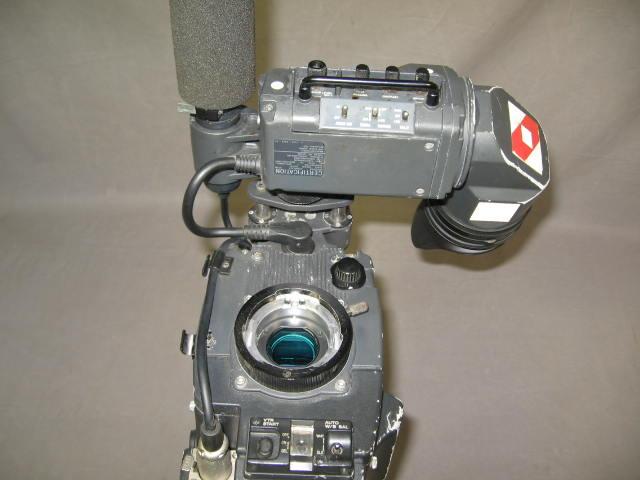 Sony BVW-300A Betacam SP 3 CCD Broadcast Video Camera + 6
