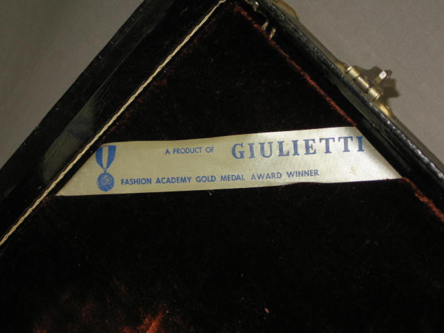 Vintage Giulietti S.32 Piano Accordion Accordian Italy 1