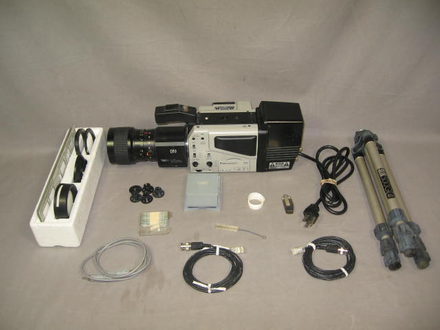 Panasonic HD Digital System Camera 5100 WV-D5100 +Lens+