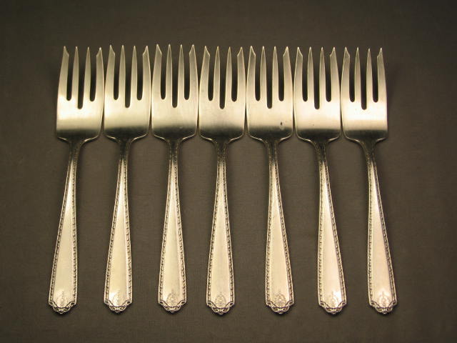 39-Pc Westmorland Sterling Silver Flatware Set 36 Oz ++ 1