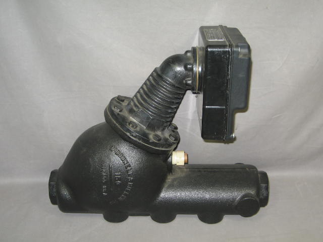 McDonnell & Miller Low Water Cut-Off Pump Control #157 1