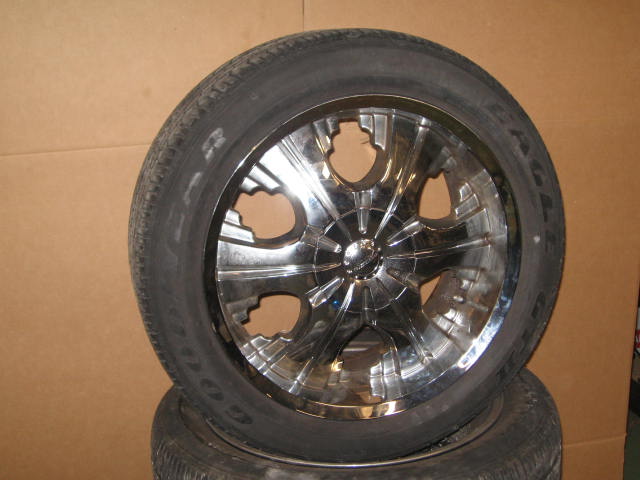 4 Alloy Technologies 20" Rims Goodyear Eagle GT II Tire 1
