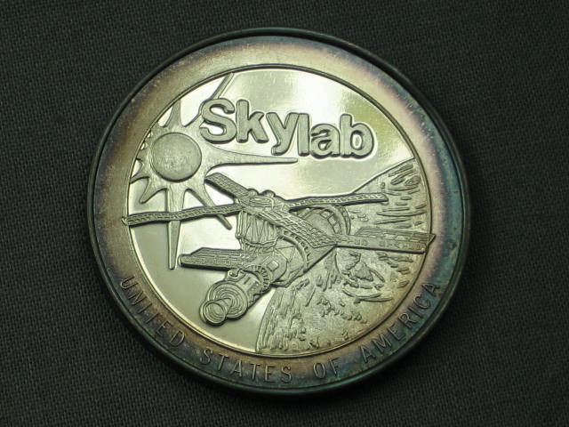 13 Silver Coin Medal Lot Apollo 7-17 Skylab Challenger+ 5