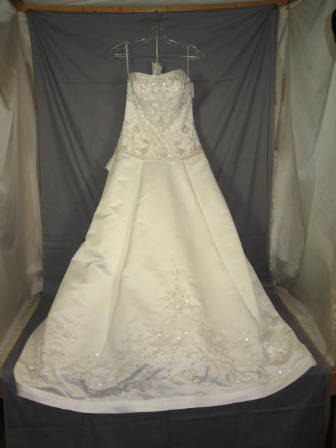 NEW White Mori Lee Wedding Dress W/ Train Sz 8 $1100 NR