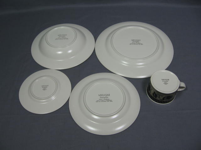 3 Mikasa Intaglio Arabella 5-Piece Sets Cup Saucer Dinner Salad Plate Soup Bowl 1
