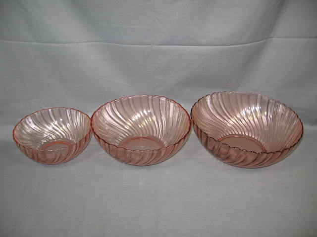 7 Arcoroc Rosaline Pink Swirl Glass Bowls +Platters Set 3