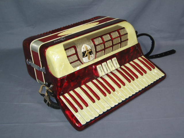 Vintage Red Capri Piano Accordion Accordian W/ Case NR! 1