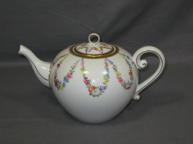 Herend Liechtenstein Handpainted Porcelain Teapot NR! 1