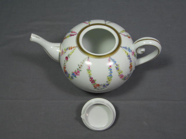 Herend Liechtenstein Handpainted Porcelain Teapot NR! 4