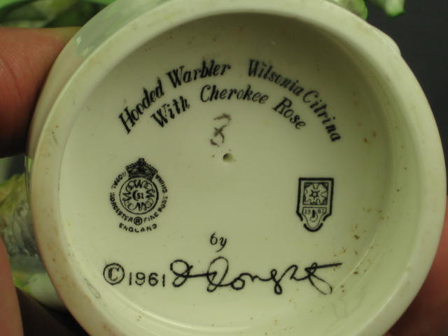 Royal Worcester Dorothy Doughty Hooded Warbler W/ Rose 6