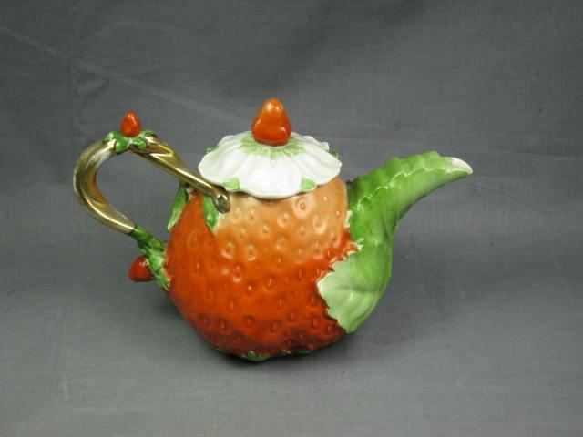 Vtg Royal Bayreuth Bavaria Strawberry Tea Pot W/ Lid NR 1