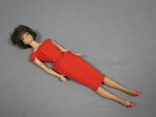 Vtg 1963 Brunette Bubble Cut Barbie Doll W/ Box Clothes 1