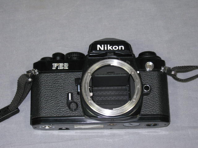 Black Nikon FE2 SLR Camera Body Nikkor 28mm f/3.5 Lens 2