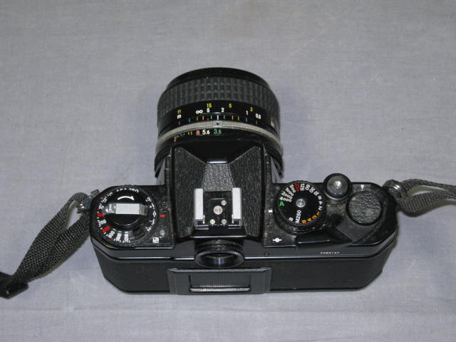 Black Nikon FE2 SLR Camera Body Nikkor 28mm f/3.5 Lens 5