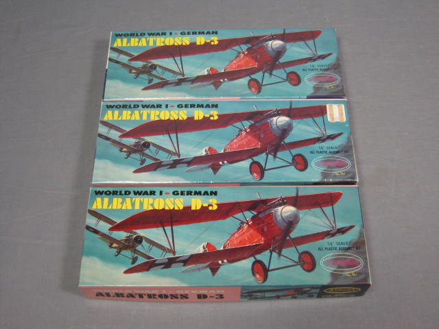 10 Aurora Model Airplane Kits Fokker Spitfire Albatross 5